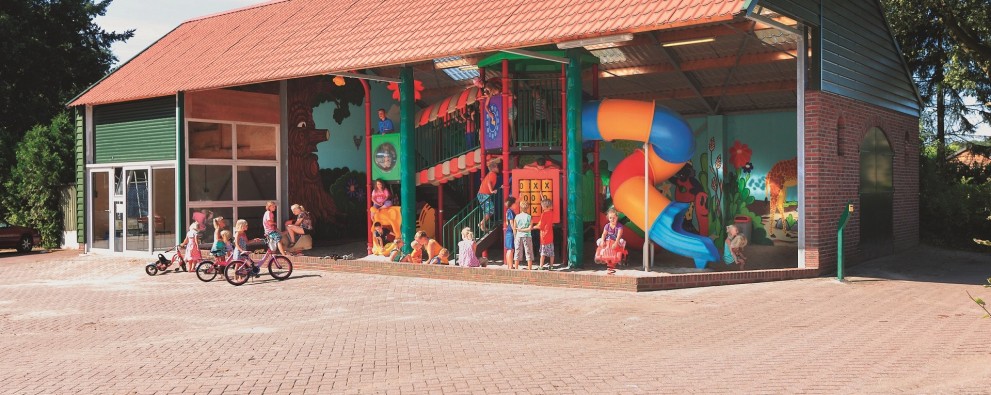 Holterberg_Overdekte_Speeltuin.jpg