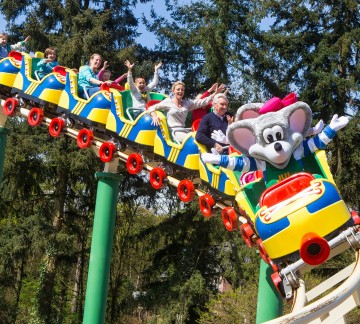 1. persfoto Julianatoren - Jul's Rollerskates (HOOFDFOTO).jpg